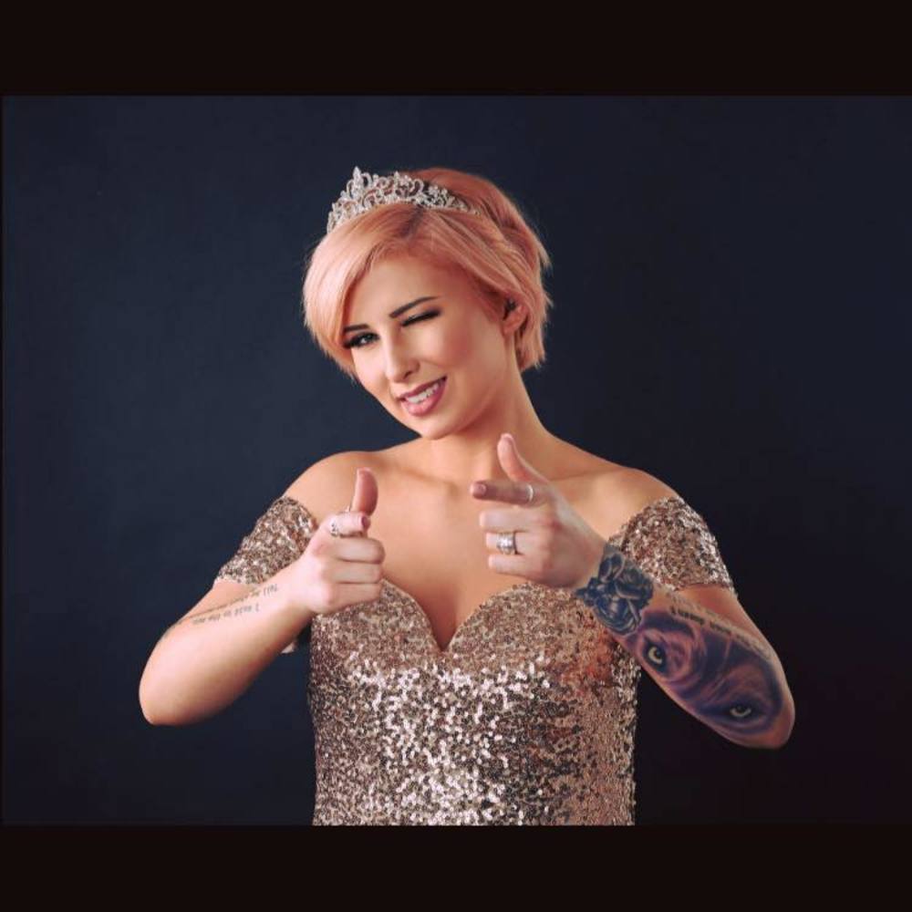 Meet your Posher, Hannah